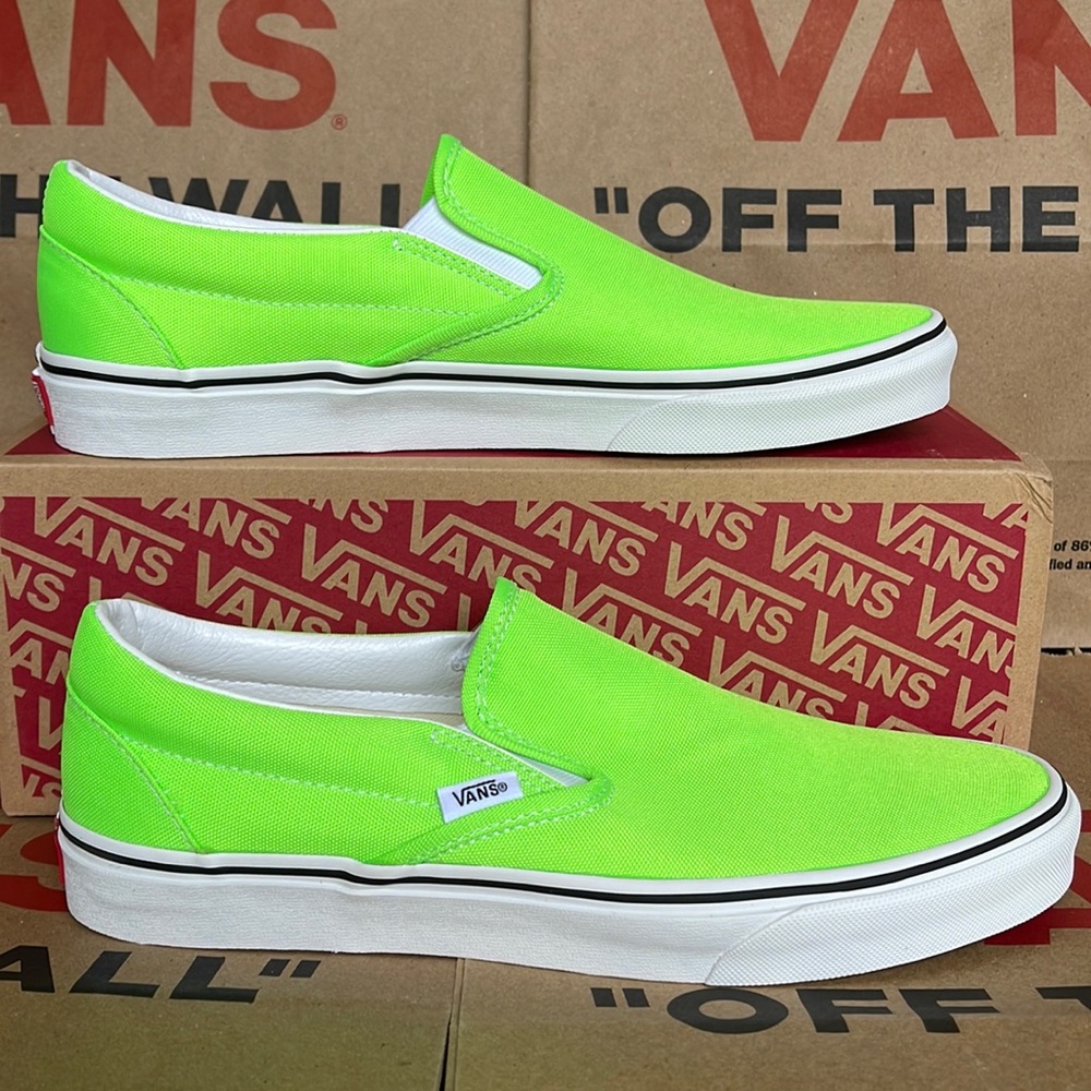 Vans Classic Slip On Neon Green Gecko/True White sneakers WMNS - Picture 3 of 16